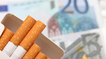 Cartouches de cigarettes, prix du tabac, douane en Andorre   savoir